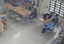 Let's watch the teacher dipping shoeplay in her office 26