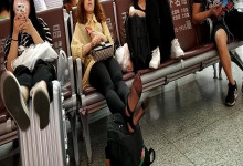 What a pair of sexy black nylon feet