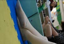 Young mother's sexy feet from kids activity centre 4