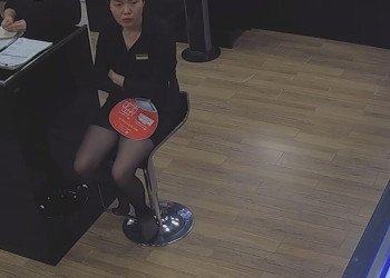 The jewelry store hostess in black nylon show us her cute feet! 253
