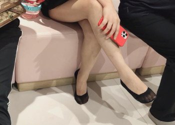 The young mother's sexy nylon feet