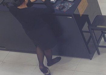 The jewelry store hostess in black nylon show us her cute feet! 292