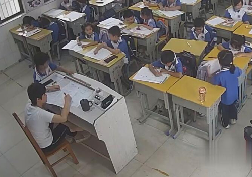 The primary school teacher relax her tired feet 8