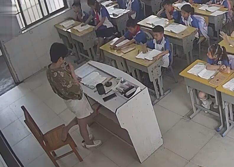 The primary school teacher relax her tired feet 2 
