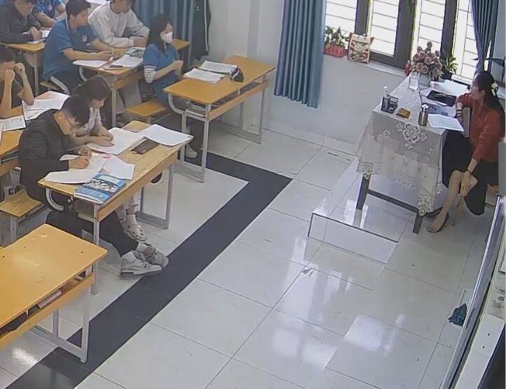 That's great! Our teacher shoeplay queen's leg has recovered