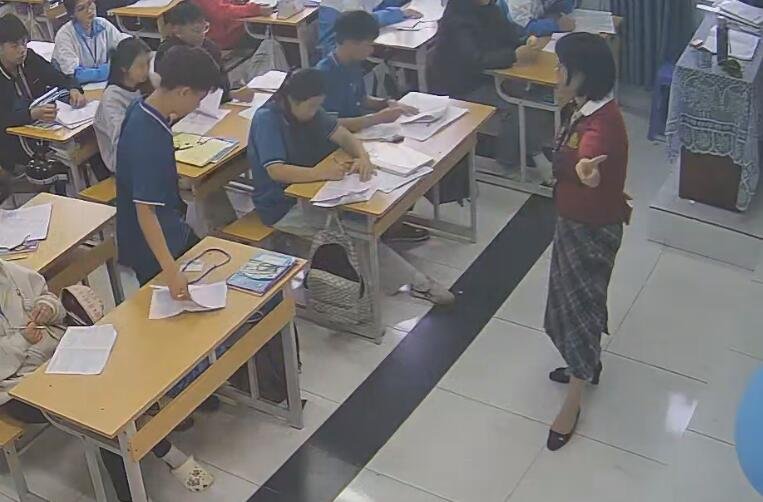  She should wear stockings next time!