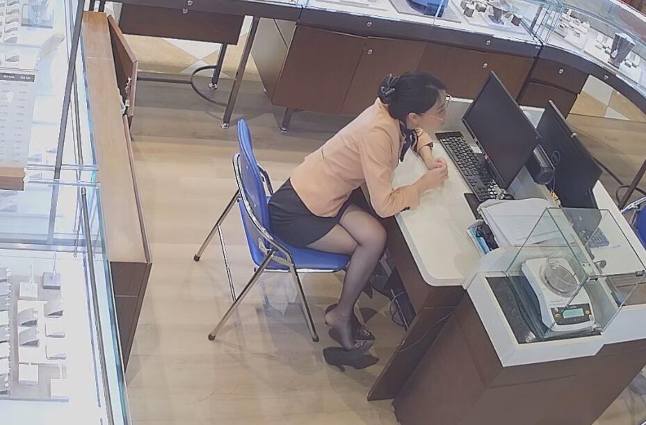 The jewelry store hostess in black nylon danging shoeplay 47