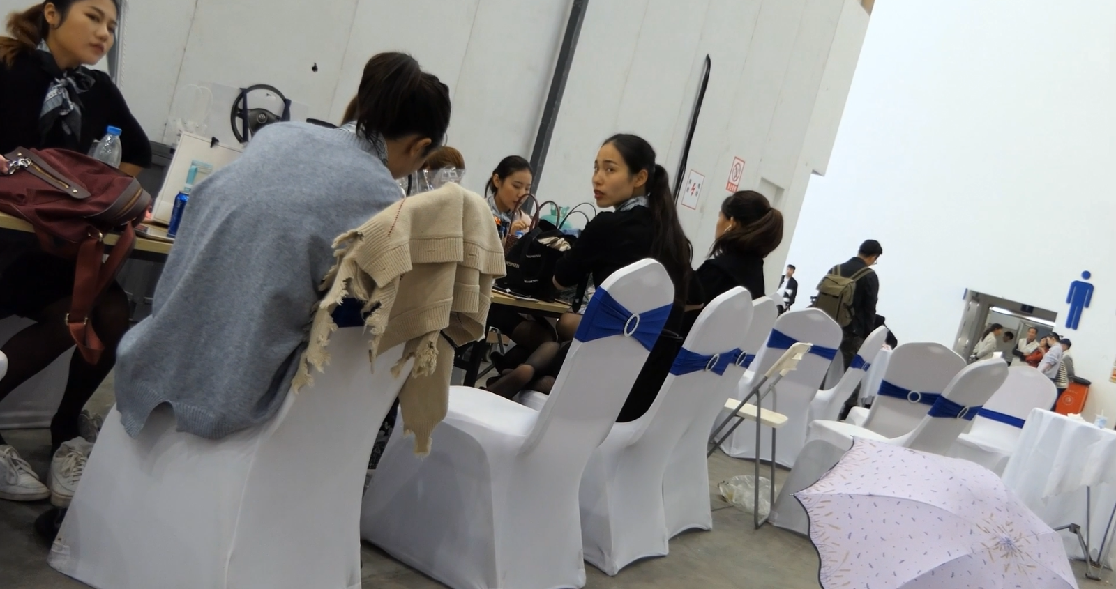 Hostress's black nylon sole 