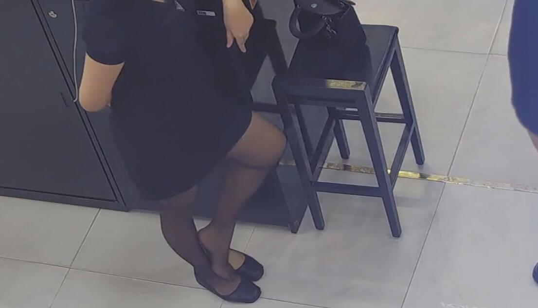The jewelry store hostess in black nylon show us her cute feet! 129