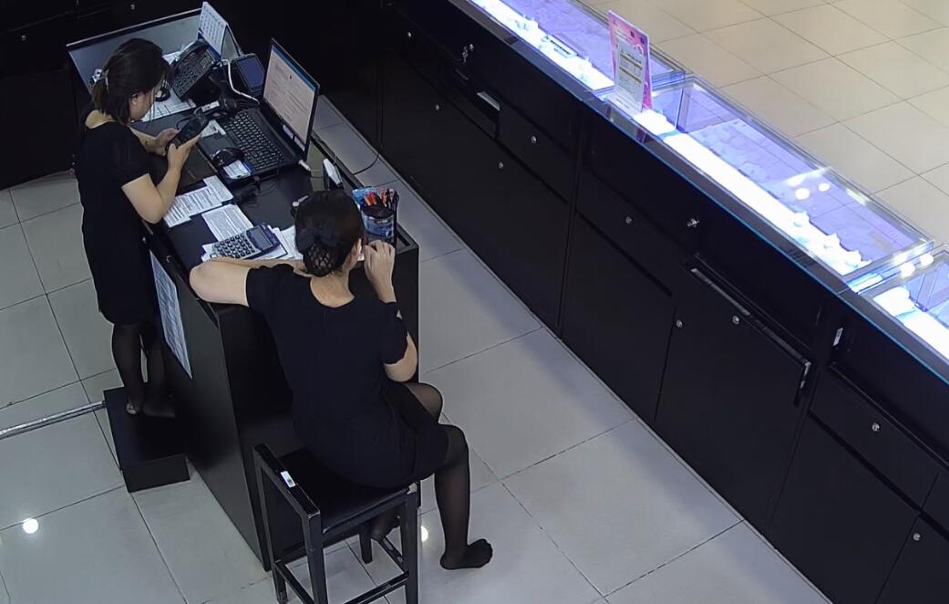 The jewelry store hostess in black nylon show us her cute feet! 147