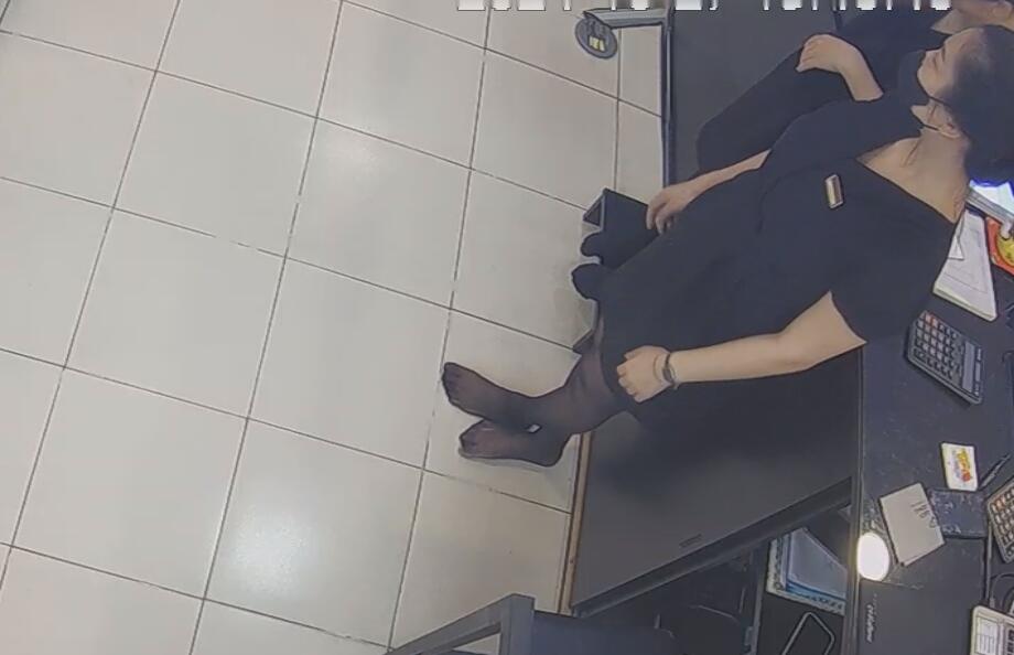 The jewelry store hostess in black nylon show us her cute feet! 149
