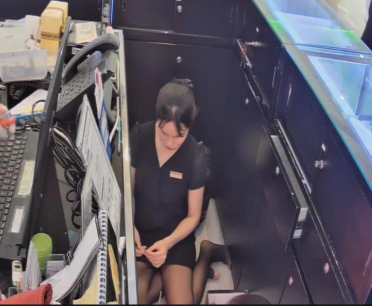 The jewelry store hostess in black nylon show us her cute feet! 208