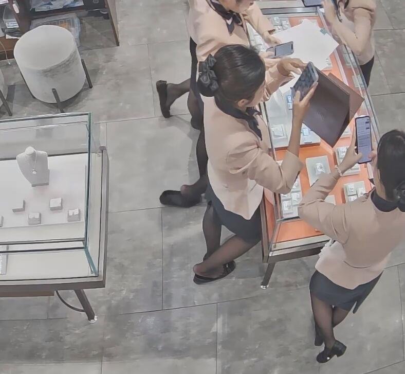 The jewelry store girls in black nylon dipping shoeplay daily show